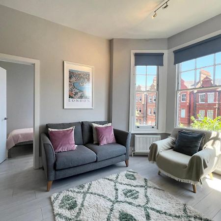 2 Bedroom Apartment In South Hampstead Londra Exterior foto