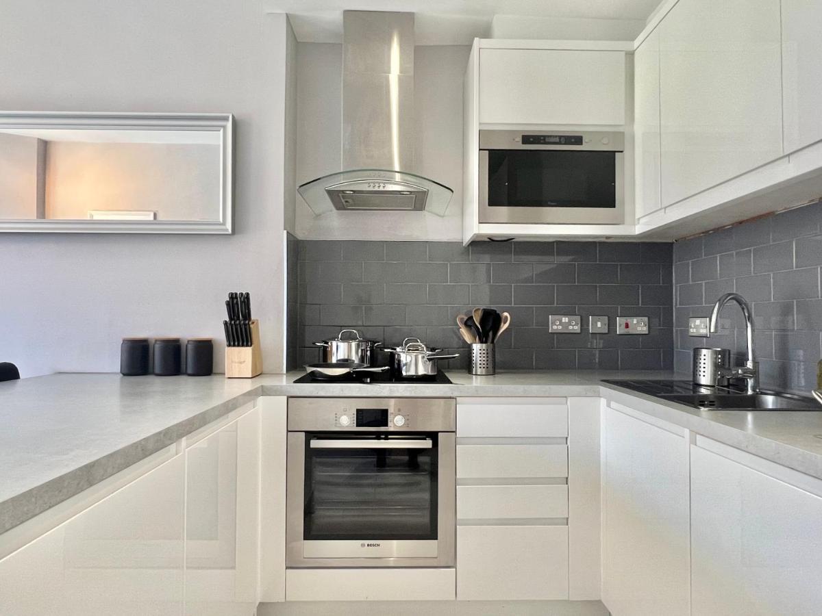 2 Bedroom Apartment In South Hampstead Londra Exterior foto
