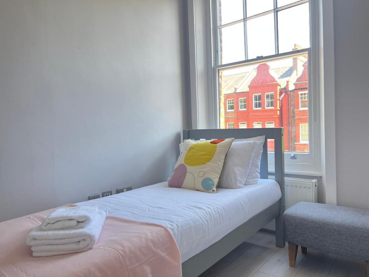 2 Bedroom Apartment In South Hampstead Londra Exterior foto