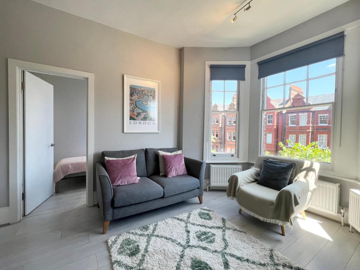 2 Bedroom Apartment In South Hampstead Londra Exterior foto