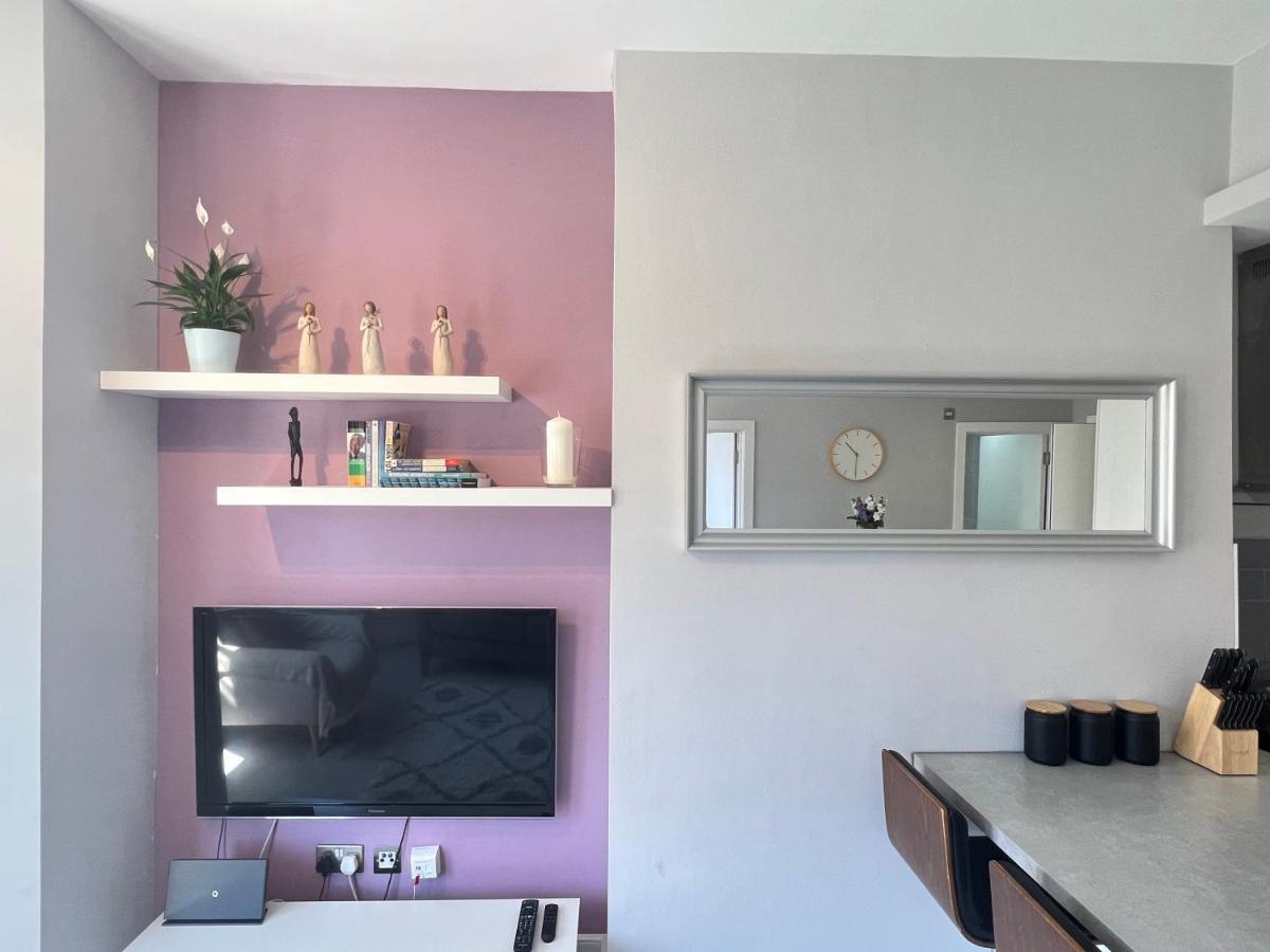 2 Bedroom Apartment In South Hampstead Londra Exterior foto